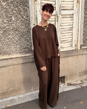 ensemble franges ultra doux, coupe fluide, le combo parfait entre confort et style. Marque The Corner Paris.