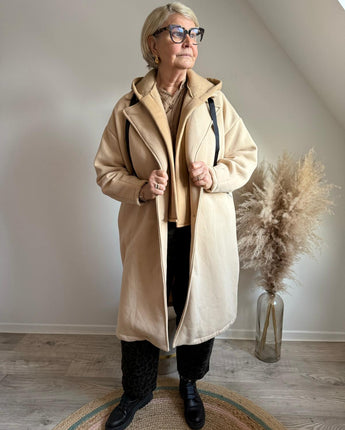 manteau grande taille avec capuche doublé polaire et capuche