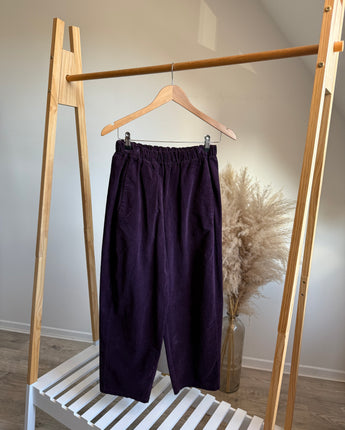 pantalon magique prune en velours johanna paris