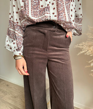 pantalon droit en velours fine côte marron marque Johanna Paris