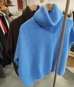 pull col boule, manches tombantes en mohair, coupe oversize marque Johanna Paris