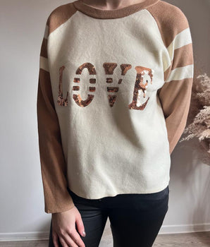 pull fin confortable inscription love en sequin 