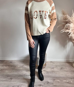 pull fin pour femme tendance écru et camel