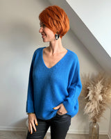 pull mohair bleu col V oversize