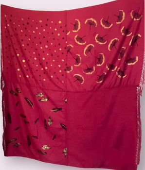 écharpe rose fuchsia toute douce pour femme avec motifs dorés 