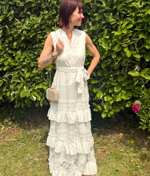 Robe longue brodée blanche – Esprit bohème chic