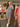 robe trapèze femme, robe imprimée, robe tendance femme, robe été, robe fluide, robe taille unique, robe 36 au 46, robe manches bouffantes, robe confortable, robe MC by Chloé.