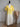 robe longue Bohême, tie and dye jaune et blanc légère, col V, en coton, pour cet été.