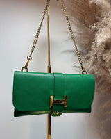 pochette verte Gucci avec chaine dorée