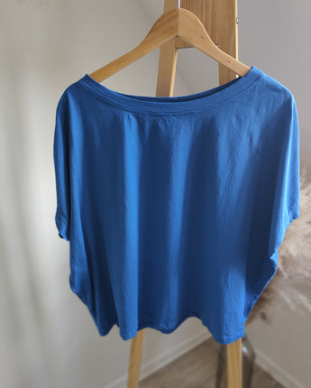 tee shirt bleu electrique col bateau johanna paris